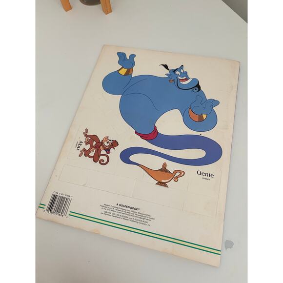 Vintage Disney Aladdin Paper Doll 1992 Golden Books NEW - Picture 3 of 10